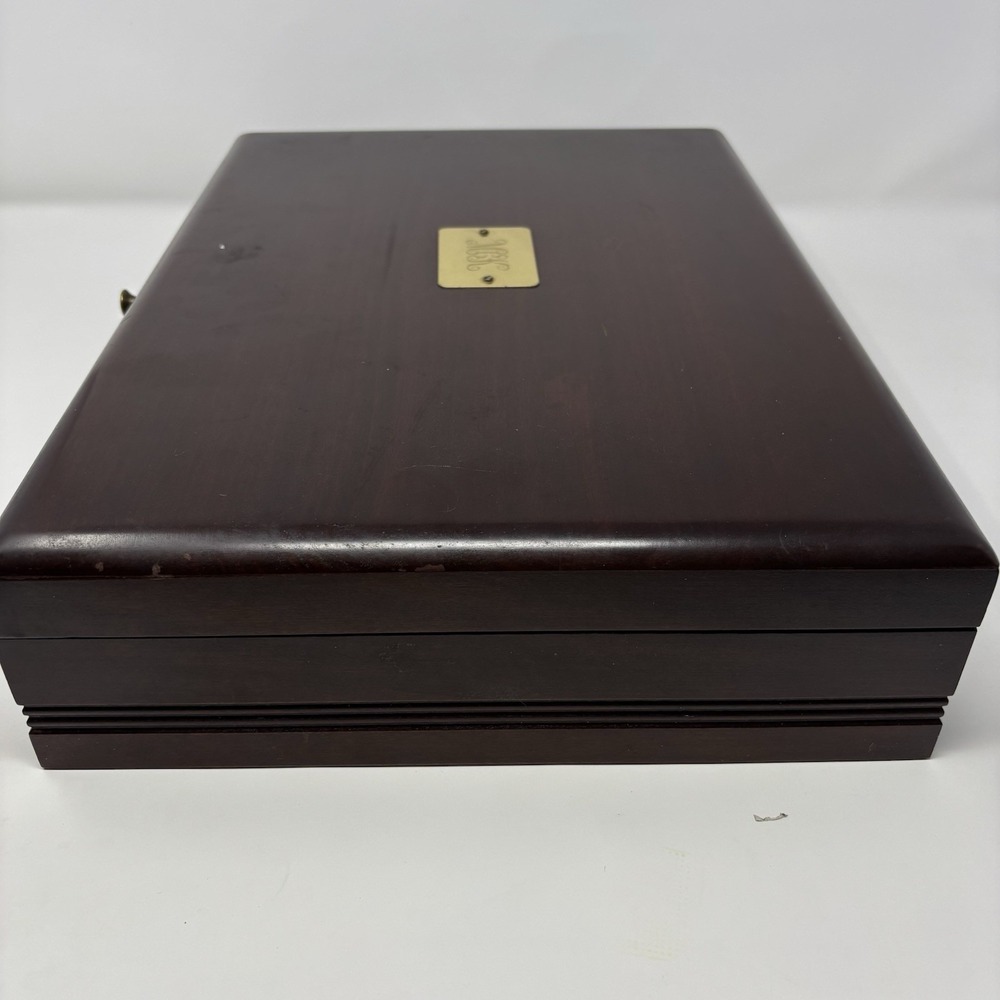 VTG Reed & Barton Anti-Tarnish Eureka Wooden Silverware Flatware Storage Box - Picture 4 of 15